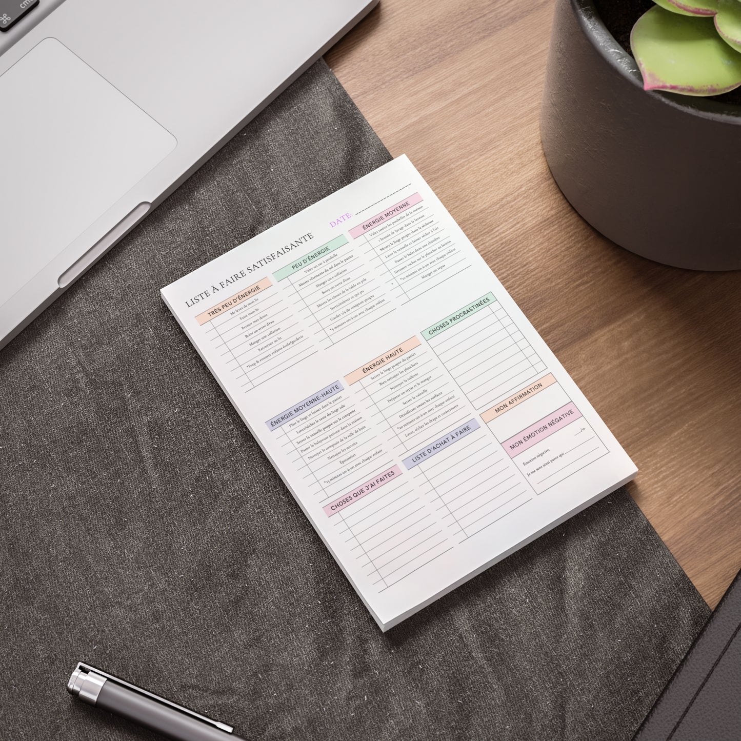 Productivity Checklist Notepad — French “Liste à Faire Satisfaisante” par Marie-Ève Mongrain Daily Planner Pad